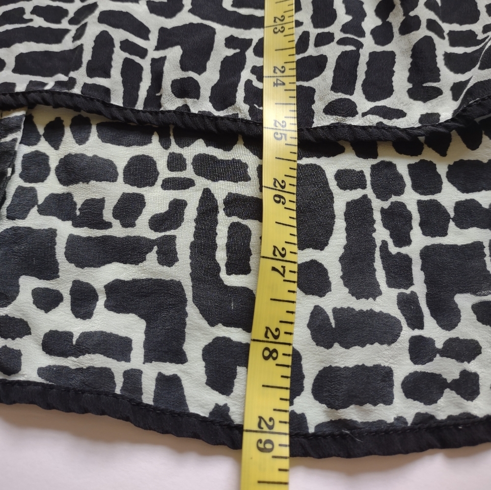 TOLANI Silk Women's Oversized‎ Animal Print Tank Top Tunic XS Black Light Green - Picture 9 of 9